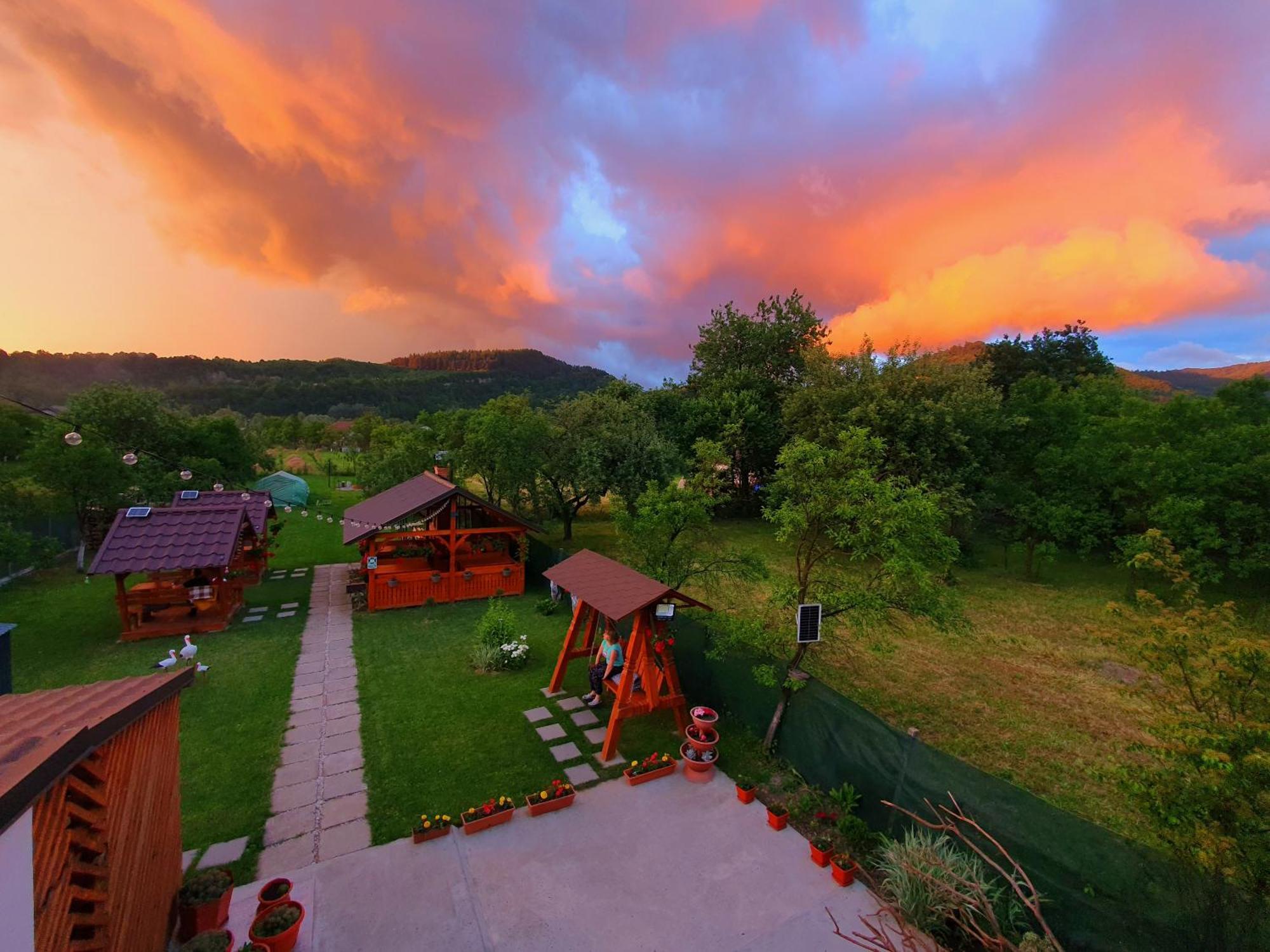 Domeniul Acasa In Vadu Izei Maramu Hotel Buitenkant foto